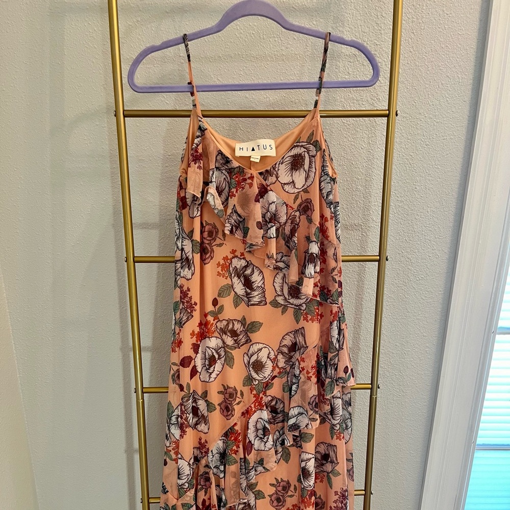 Hiatus Floral Ruffle Asymmetrical Maxi Dress Women’s Small Peach. Used o…